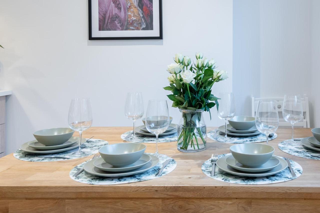 The Pinkish House - 4 Bed Home In The Town Centre Blairgowrie and Rattray Exteriör bild