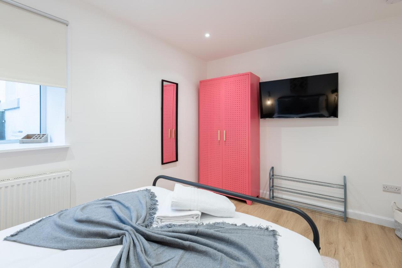 The Pinkish House - 4 Bed Home In The Town Centre Blairgowrie and Rattray Exteriör bild