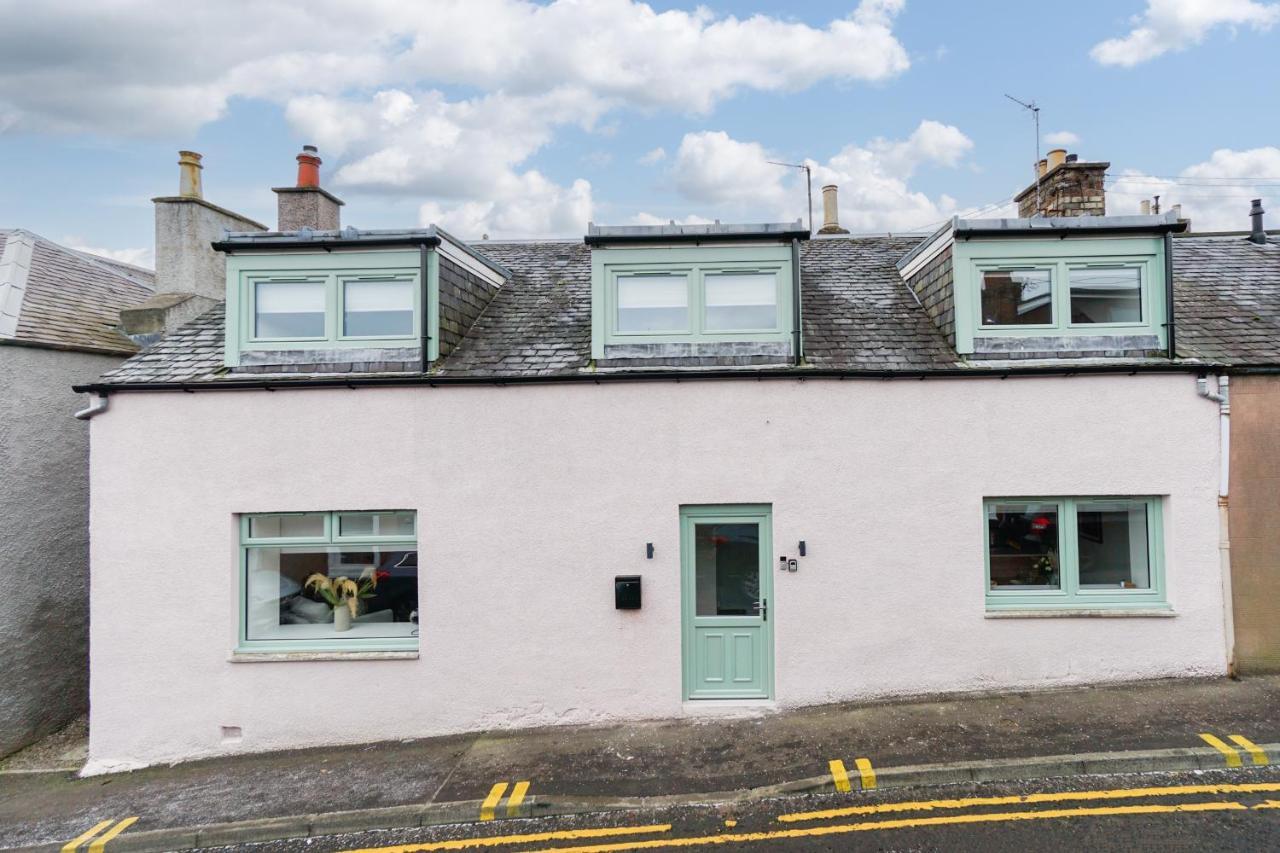 The Pinkish House - 4 Bed Home In The Town Centre Blairgowrie and Rattray Exteriör bild