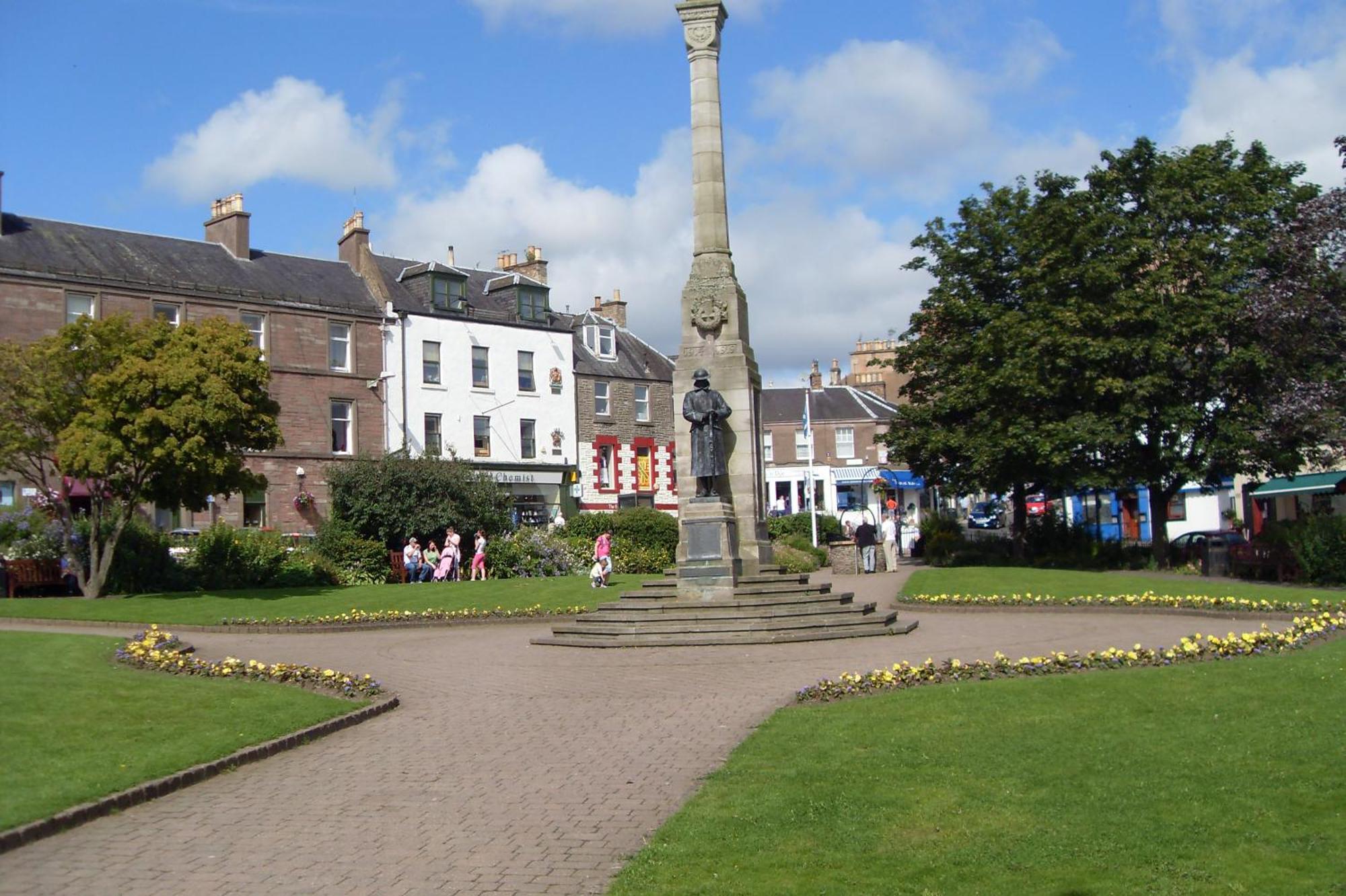 The Pinkish House - 4 Bed Home In The Town Centre Blairgowrie and Rattray Exteriör bild